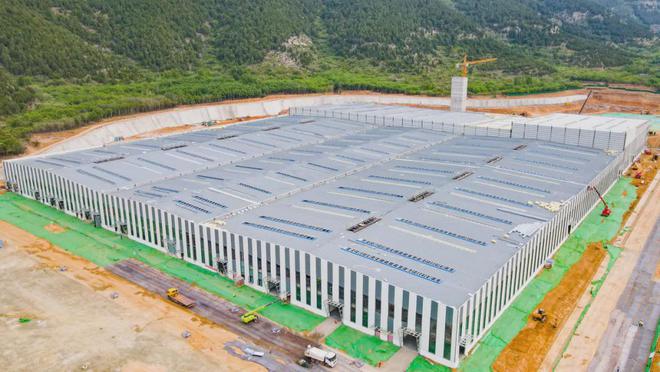 全國單體最大循環制造新能源汽車鋼結構主廠房完成交付